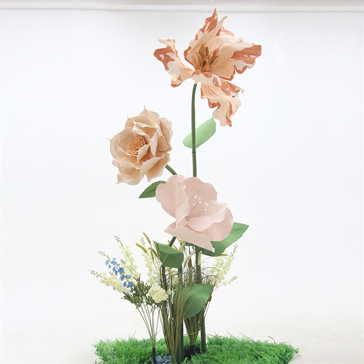 Jättiläinen vaahtopaperi kukkayhdistelmä