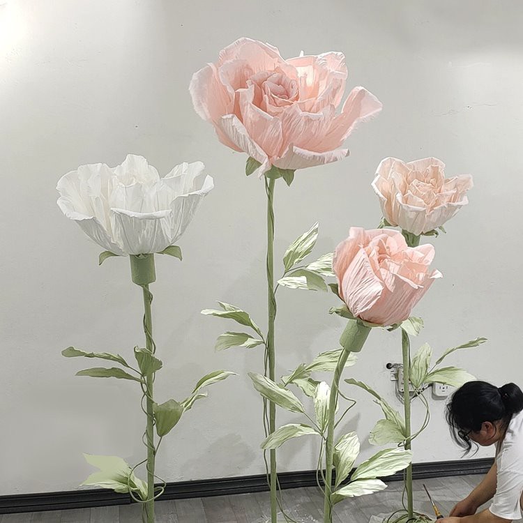 Sähköinen kukkiva ruusun koristepaperi kukka