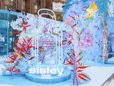 Käsinmaalattu ja värjätty paperi taidetarvikkeita